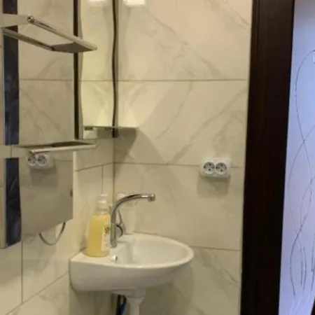 Viv بيت ضيافة فوروختا